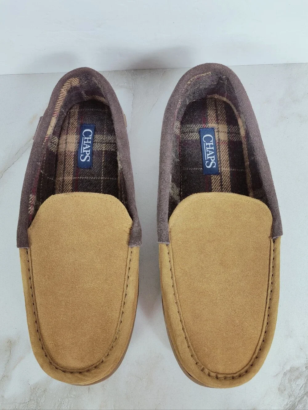 NWOT Chaps Men's Genuine Suede Moccasin Indoor Outdoor Slippers, XL (11-12)